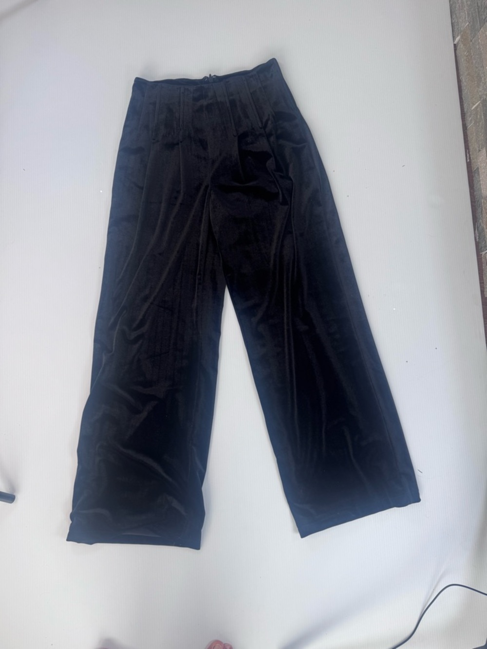 AKIRA Black Velvet Wide Leg Pants ✨ High Waist Flowy | Size M | Chic Lounge Glam - Picture 3 of 6